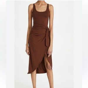 NWOT Reformation Kaila dress in Chestnut brown